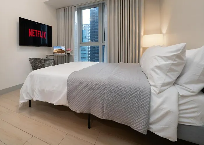 Apartment Modern 2-bedroom Bgc By Uptown Mall *