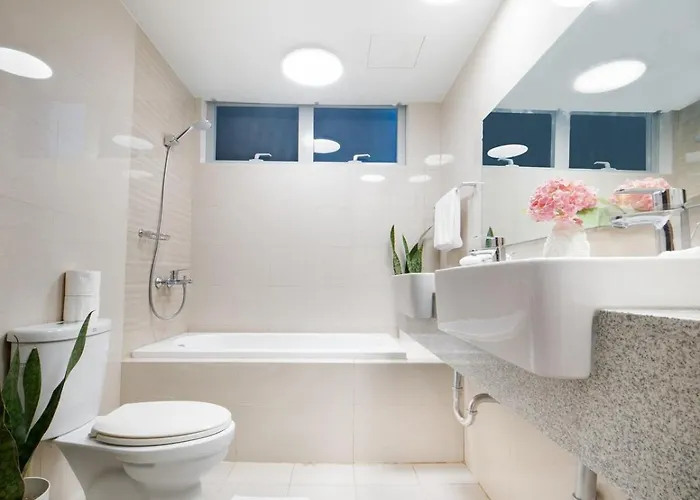 Modern 2-bedroom Bgc By Uptown Mall *